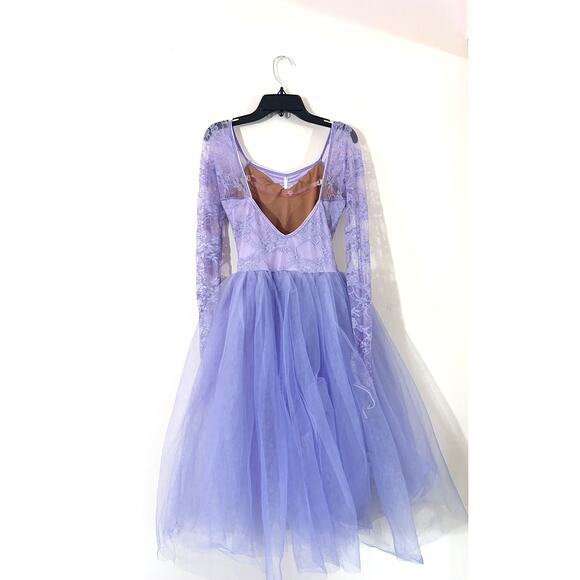 Lilac Lace Ballet Dress • Revolution Dancewear Adult Small - Picture 3 of 7